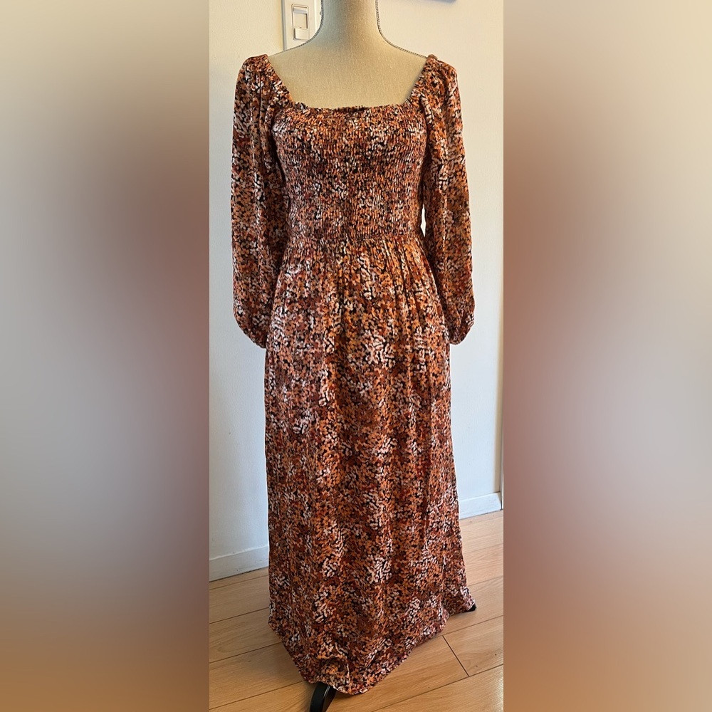 MinkPink Boho Maxi Dress Autumn Floral Smocked Balloon Sleeves LARGE Australian